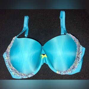 Victoria Secret Floral Lace Bra 38DD